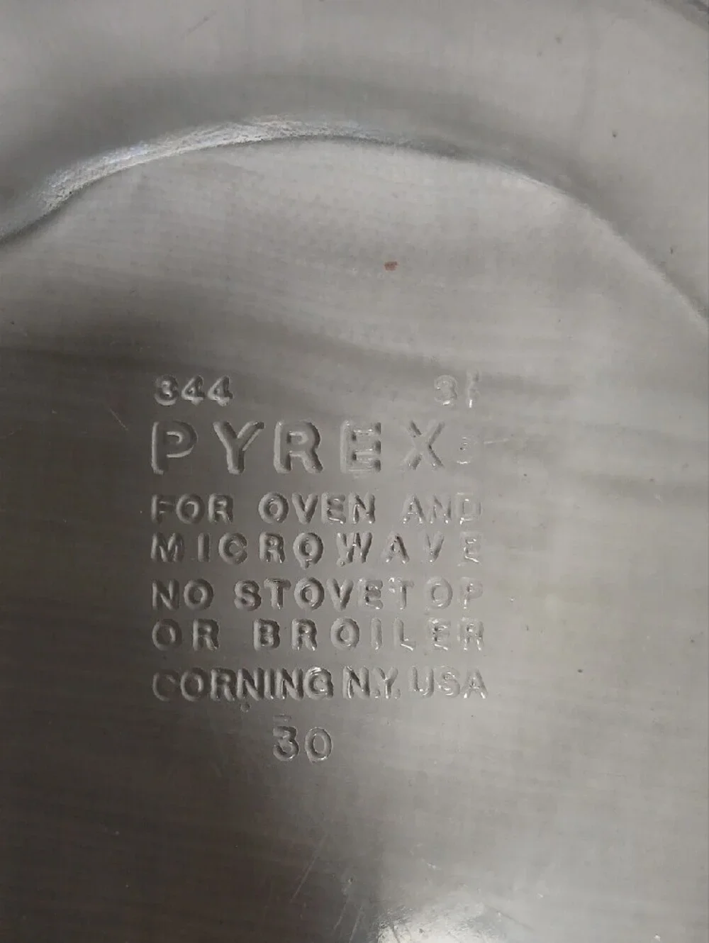 Pyrex Clear Glass Casserole with Lid - Transparent 3 Lt